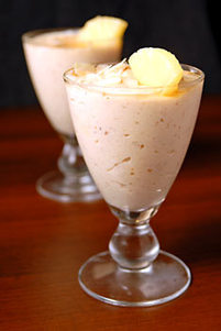 Mousse de piña colada