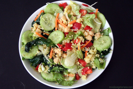 Ensalada de garbanzos y mijo