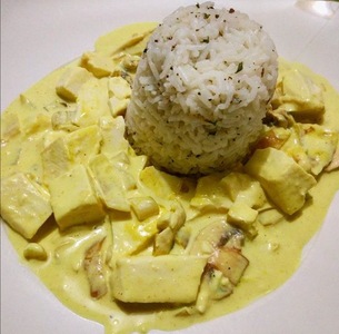 Tofu cremoso al curry
