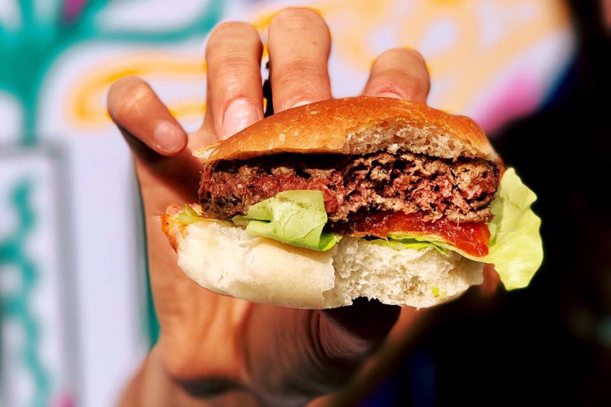 Impossible Burger recibe aprobación de la FDA para su consum | HazteVeg.com