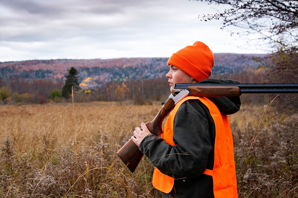 PP y Vox impulsan llevar la caza a las aulas valencianas en una polémica iniciativa que busca atraer jóvenes a la actividad cinegética