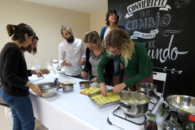 Realizamos un taller de cocina vegana creativa en Barcelona
