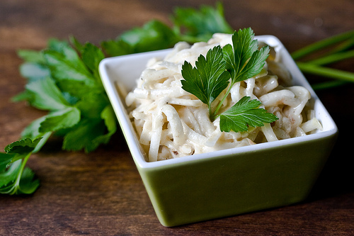 Ensalada de raíz de apio 