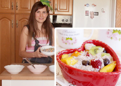 Desayuno de semillas de chía con fruta