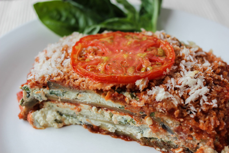 Lasaña de berenjena con ricotta de tofu y queso de anacardos