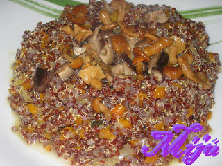 Quinoa roja con setas