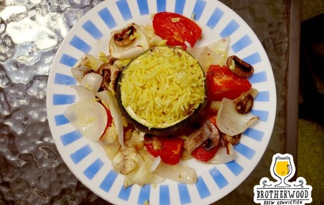 Arroz basmati al curry en zapallo italiano