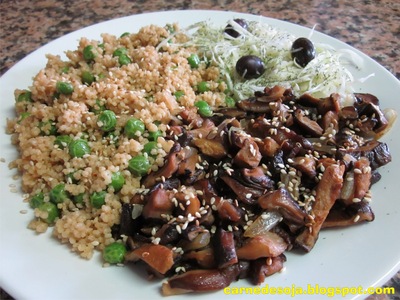 Salteado de tempeh y shiitake