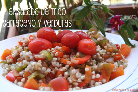 Ensalada de trigo sarraceno y verduras