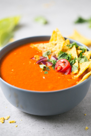 Sopa de tomate picante