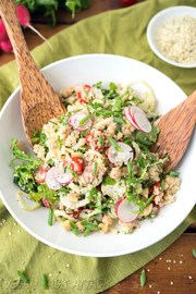 Ensalada de quinoa, hinojo y garbanzos