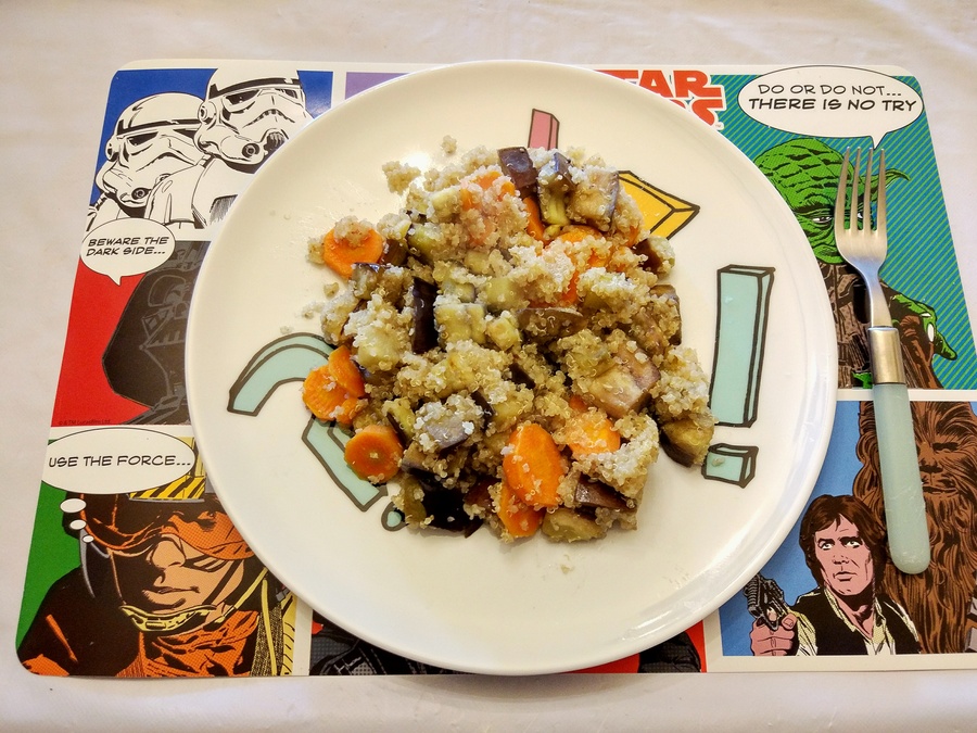 Quinoa con berenjena y zanahoria