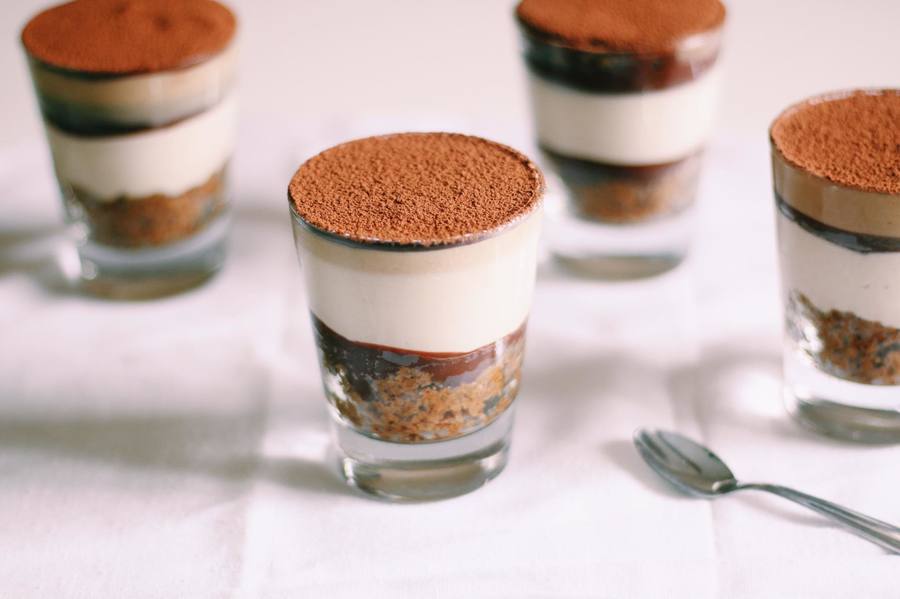 Tiramisú vegano