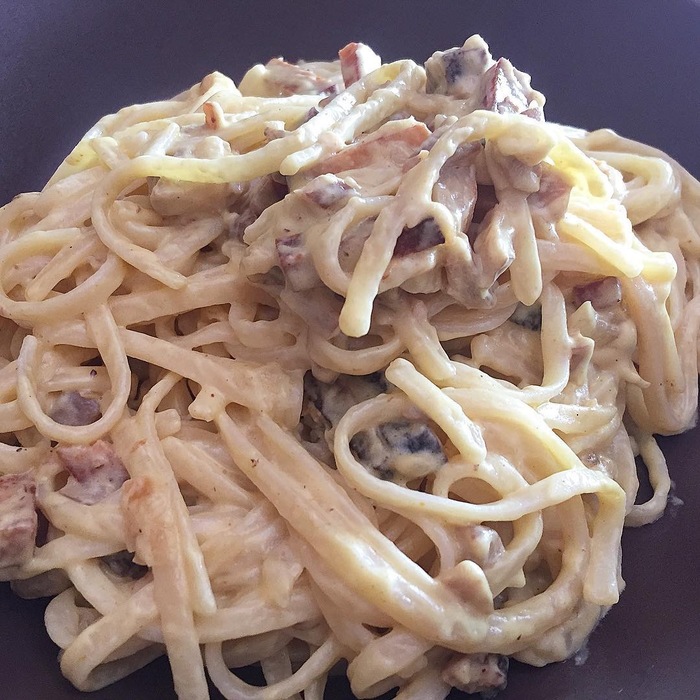 Tallarines a la carbonara