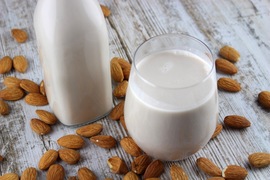 Leche de almendras