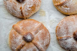 Pan de muerto vegano