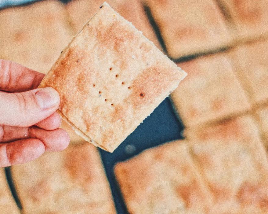 Galletitas de agua (crocantes y veganas)