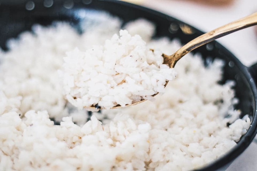 Arroz con coco, limón y jengibre 