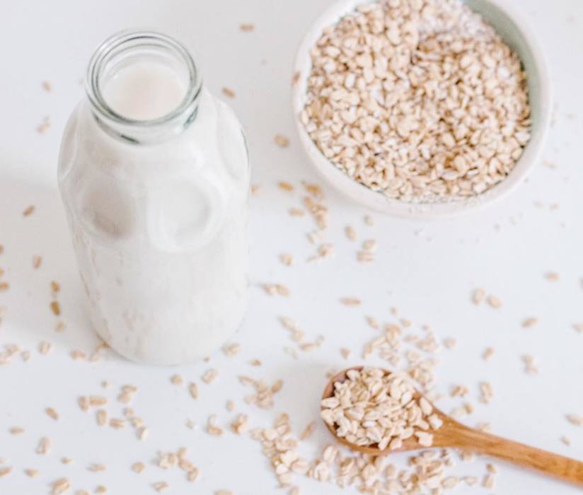 Leche de avena ¡sana y deliciosa!