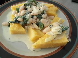 Alubias blancas con polenta