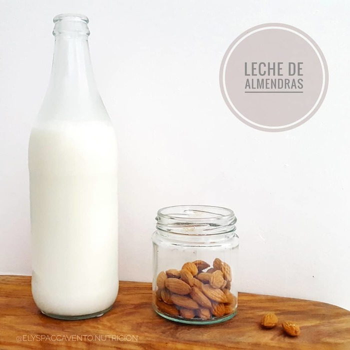 Leche de almendras casera