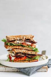 Sándwich vegano "BLT"