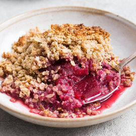 Crumble de manzana y mora