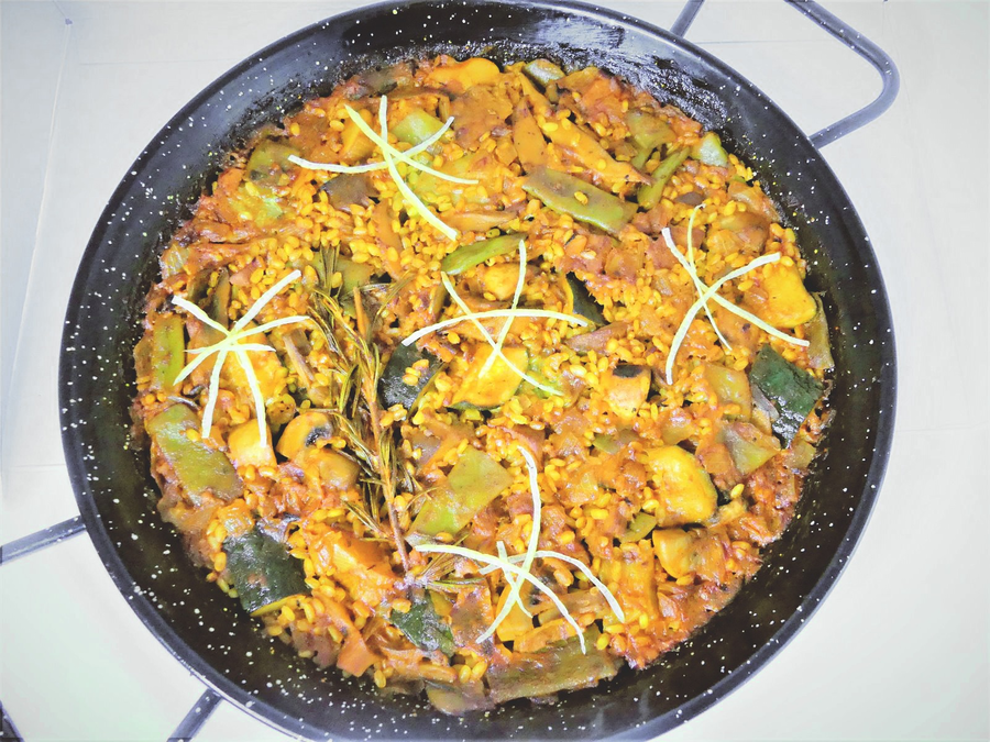 Paella valenciana vegan 