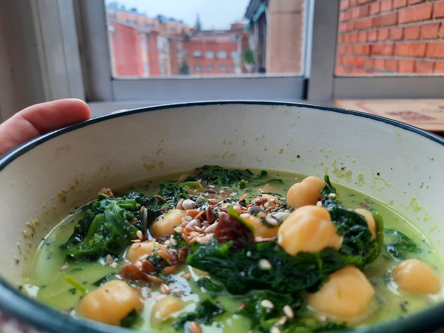 Guiso de garbanzos al curry