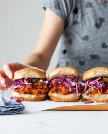 Sándwich jackfruit con bbq