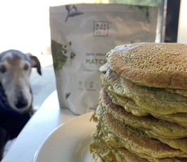 Pancakes veganos de té matcha